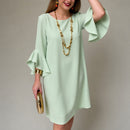 Vestido Lorena com Mangas Amplas em Babados e Caimento Fluido